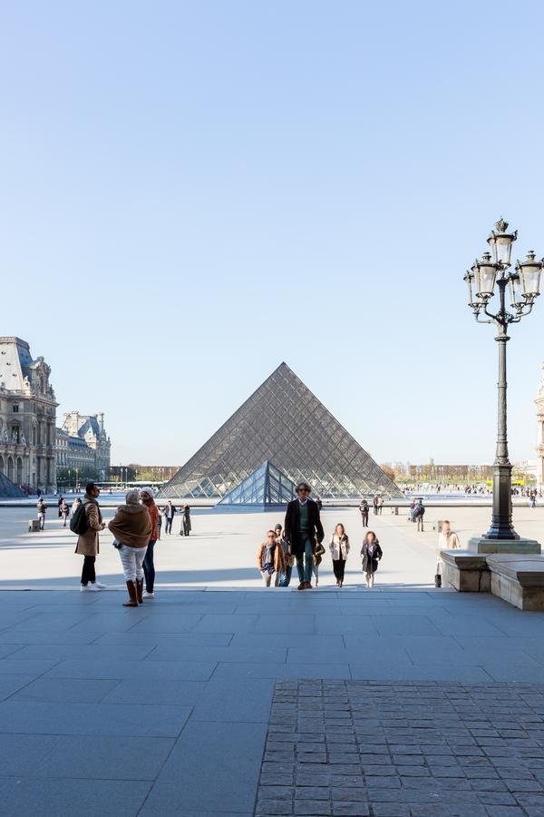 Veeve - Steps From The Louvre Apartamento Paris Exterior foto